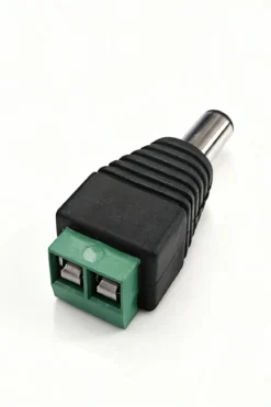 Adapter 4 Terminaler till rund 5.5 mm
