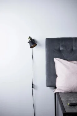 Alton Vägglampa Svart