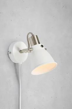 Alton Vägglampa Vit