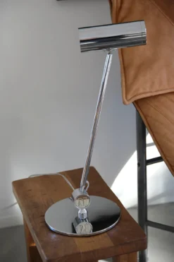 Arlo Bordslampa Krom