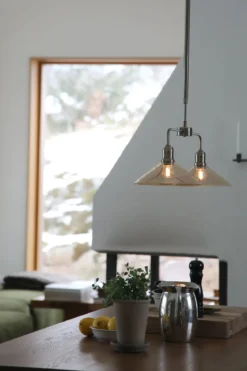 Astra Taklampa Bärnsten