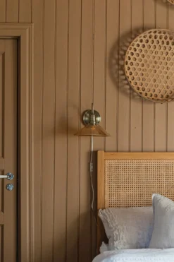 Astra Vägglampa Bärnsten
