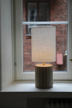 Can Bordslampa Vit/Beige
