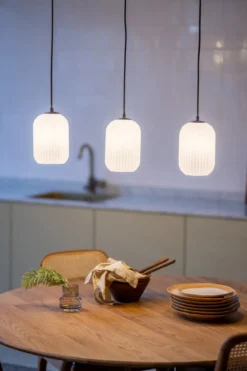 Cava Taklampa Svart