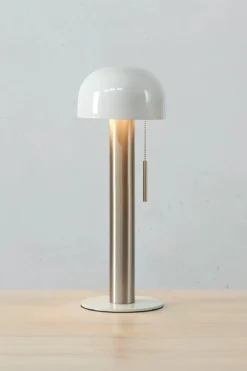 Costa Bordslampa Nickel