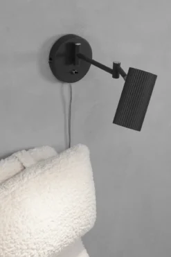 Costilla Vägglampa Mörkgrå Flex