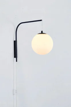 Dione Vägglampa Svart