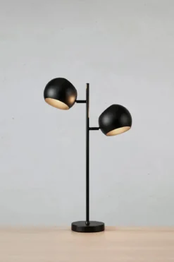 Edgar Bordslampa Svart