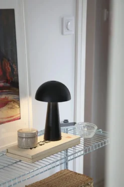 Fungi Uppladdningsbar Svamplampa Svart