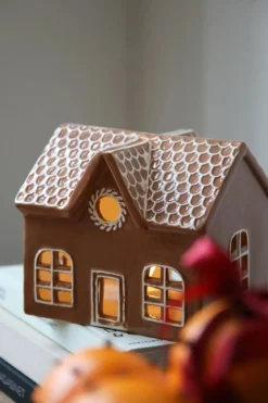 Gingella Bordsdekoration Pepparkakshus