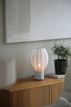Globo Bordslampa Vit
