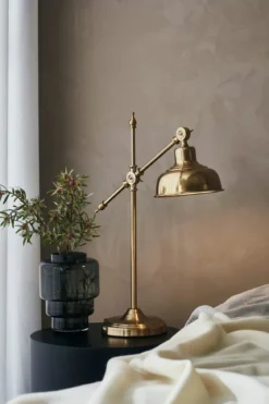 Grimstad Bordslampa Mässing
