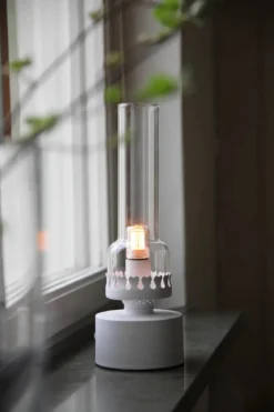 Kandella Bordslampa Vit