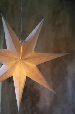 Livia Stjärna Vit 45 cm