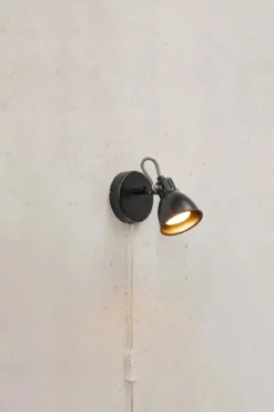 Mion Vägglampa Svart