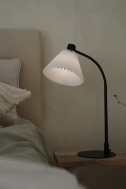 Mira Bordslampa Vit/Svart