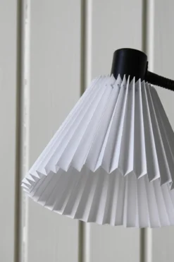 Mira Bordslampa Vit/Svart