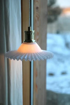 Novira Fönsterlampa Vit