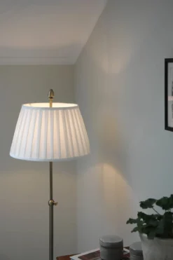 Oxford Golvlampa Mässing