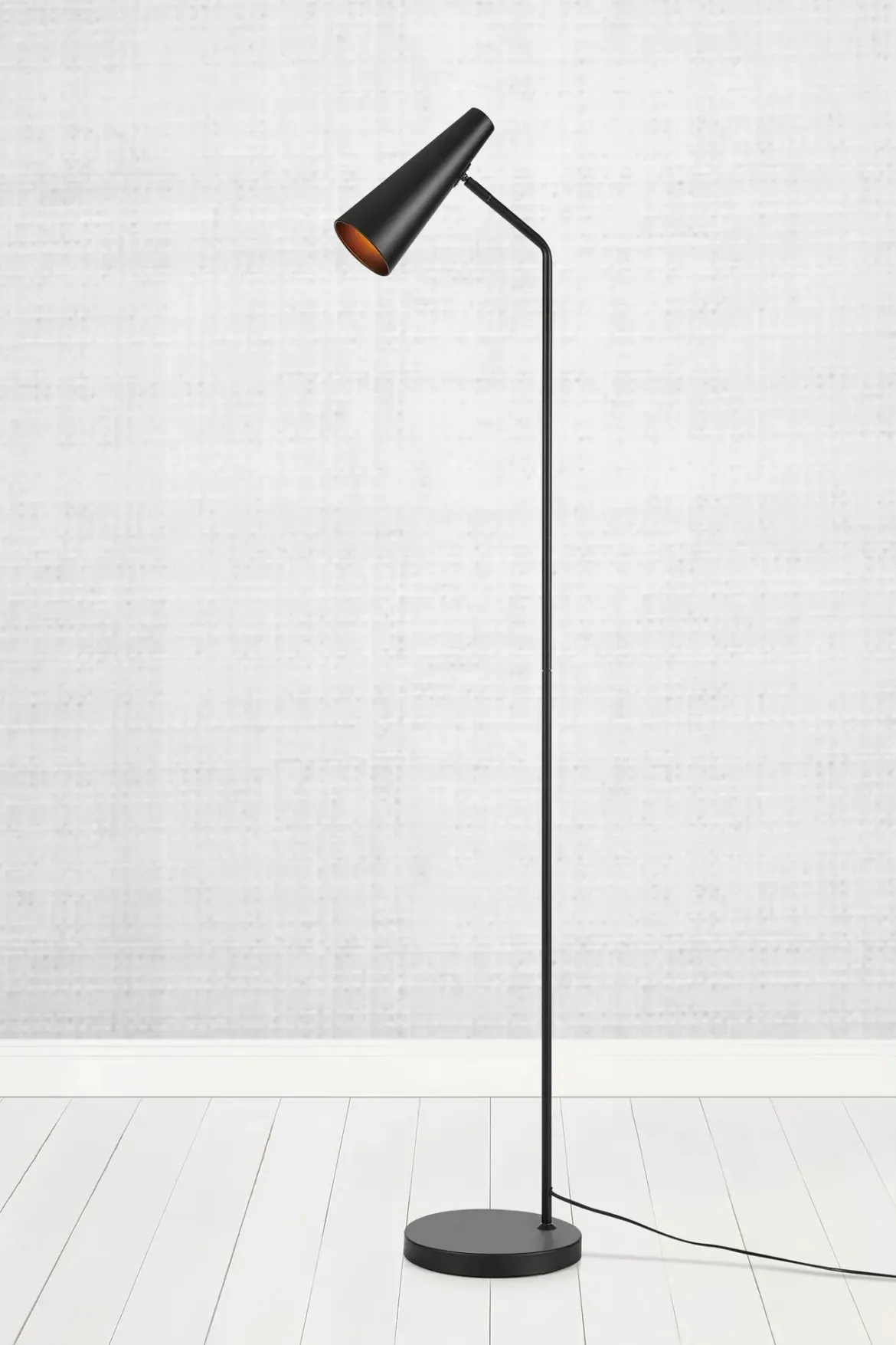 Peak Golvlampa Svart