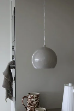Pop Taklampa Grå 20 cm