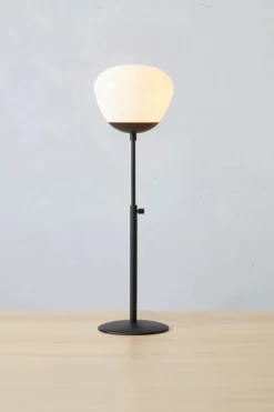 Rise Bordslampa Svart Liten