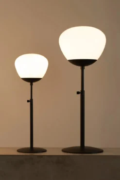 Rise Bordslampa Svart Stor