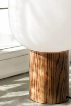 Skene Bordslampa Trä
