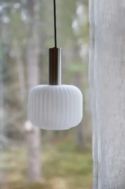 Sober Fönsterlampa Stål