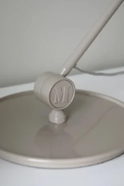 Tilt Bordslampa Greige