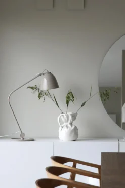 Tilt Bordslampa Greige