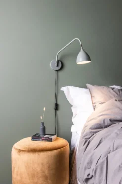 Valencia Vägglampa Grå